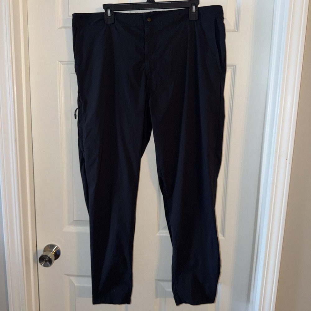 Unipro Trek Men's Tech Hiking Jogger Stretch Black Outdoors Size XL 38x28